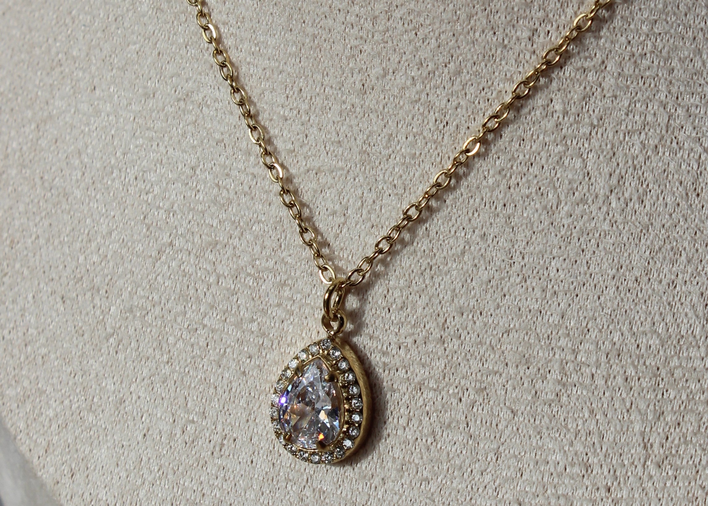 Collar Lágrima de Sirena